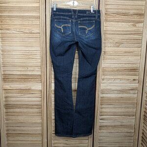 YMI WannaBettaButt Jeans Size 5